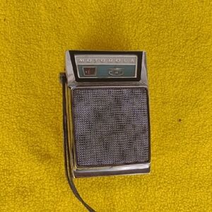1956Motorola Silver PortableAM Radio